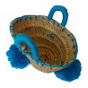 Panier en palmier tréssé brodé de laine et pompons bleus