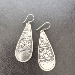 Boucles d'oreilles emblématique du style Touareg